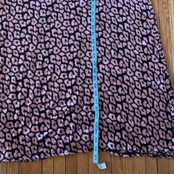 ASOS Club L low back cami maxi dress in animal print - Picture 9 of 12